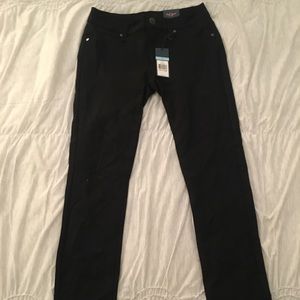 Junior Red Camel Black Pants